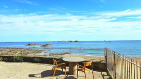 Vue pleine mer à la Perle Marine - La Terrasse